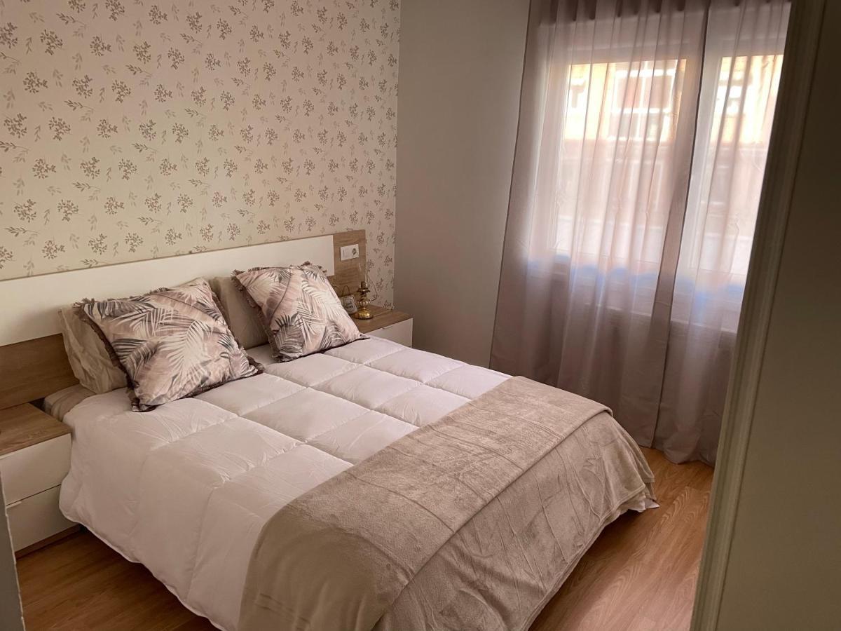 Apartamento Cuatro Estaciones Calahorra Buitenkant foto